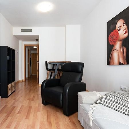 Apartamento Postal Фуэнхирола Экстерьер фото